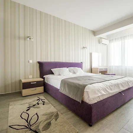 Sophia 2 Luxury Mamaia